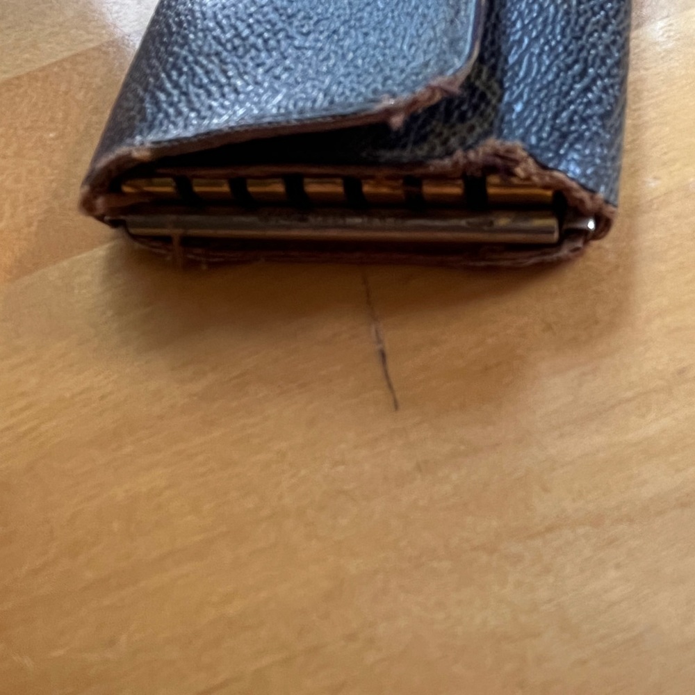 Monogram Key Holder With Gold Button - image 4